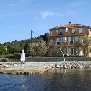  Apartman Njofra
